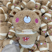 Gấu bông Kitkat