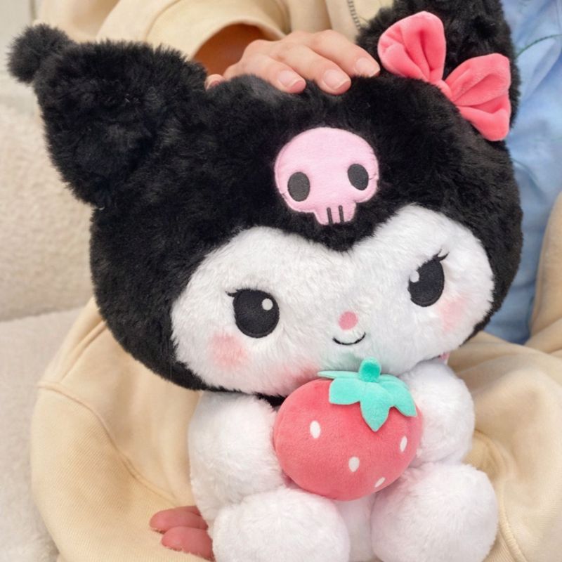 Kuromi -Ôm- Trái -Dâu