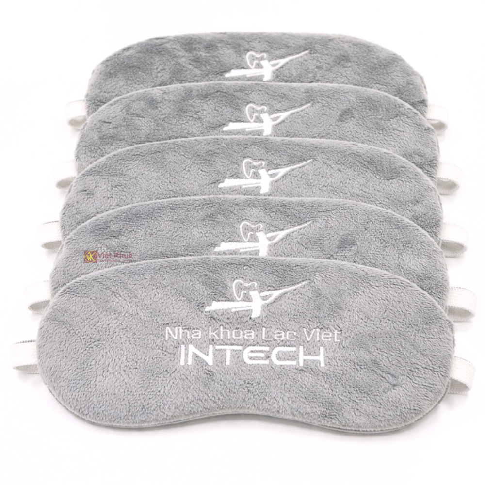 Đóng gói cẩn thận lô hàng sản xuất bịt mắt ngủ