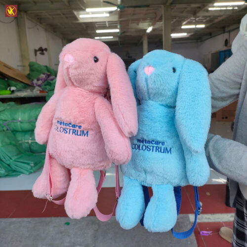 Gấu Bông Thỏ Tai Dài Metacare: Nhìn Là Thỏ Bông, Đeo Lên Là Balo