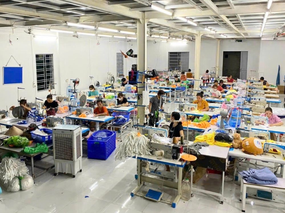 xưởng gấu bông Việt Khuê